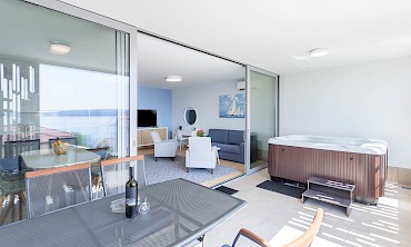 Apartmani Abalone B2